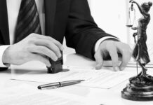 Y ahora, una de notarios / Por Mauricio Flores